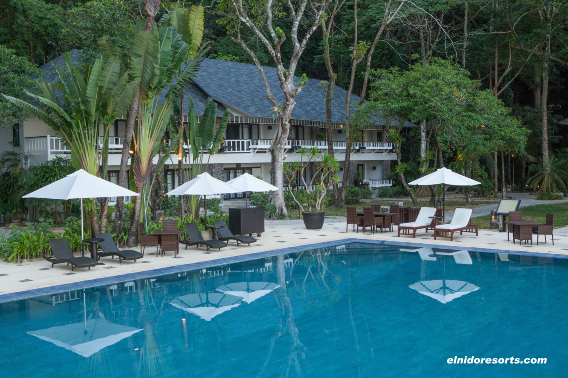 Das ultimative Luxus-Waldhaus im Lagen Island Resort, El Nido Cottage 1007