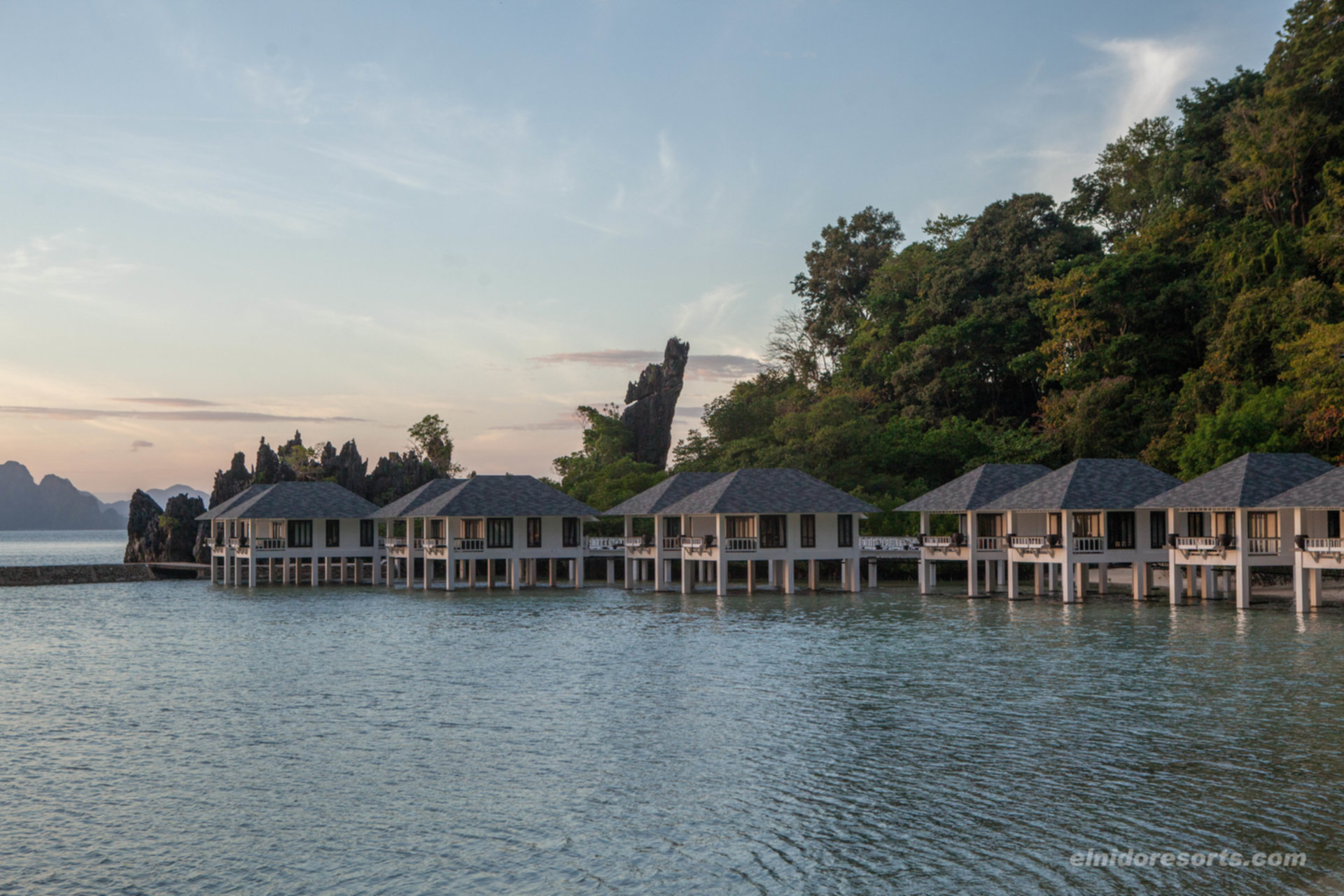 5-Sterne-Ultimate-Strandhaus im Lagen Island Resort, El Nido Cottage 1008