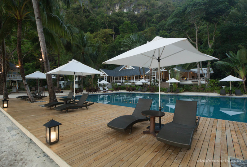 Exklusives Wasser-Cottage mit herrlicher Aussicht im Lagen Island Resort, El Nido Cottage 1009