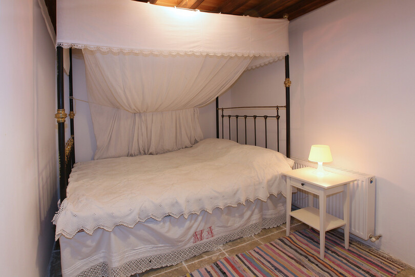 Stellen Sie sich vor, Ihre Familie mietet dieses traditionelle Steinhaus, Nicosia Cottage 1003