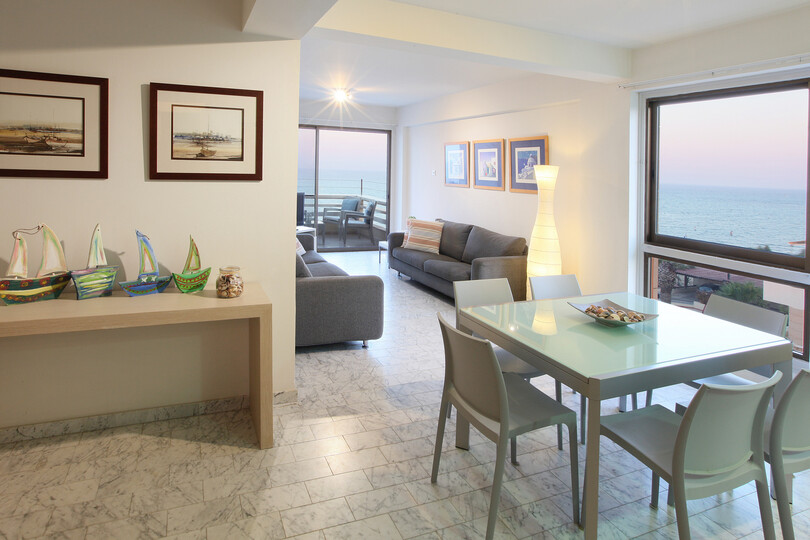 Sie werden dieses Luxusapartment mit atemberaubendem Meerblick lieben, Larnaca Apartment 1384