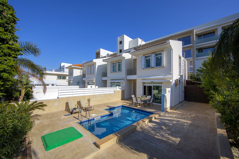 Sie und Ihre Familie werden diese 5-Sterne-Villa mit privatem Pool in der Nähe der Fig Tree Bay, Protaras Villa 1430, lieben