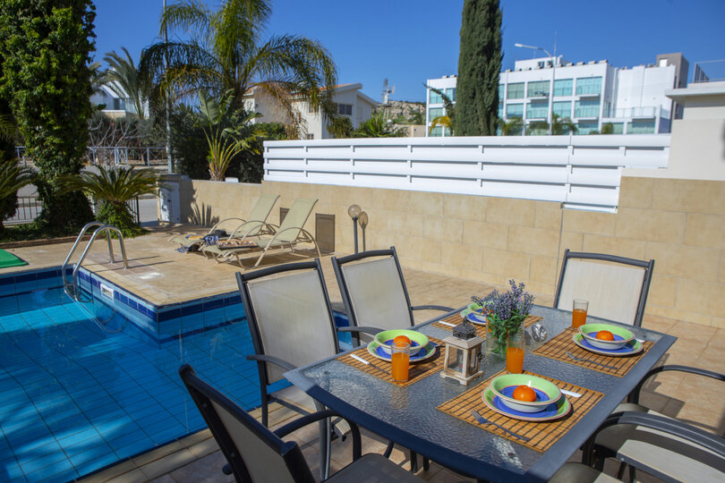 Sie und Ihre Familie werden diese 5-Sterne-Villa mit privatem Pool in der Nähe der Fig Tree Bay, Protaras Villa 1430, lieben