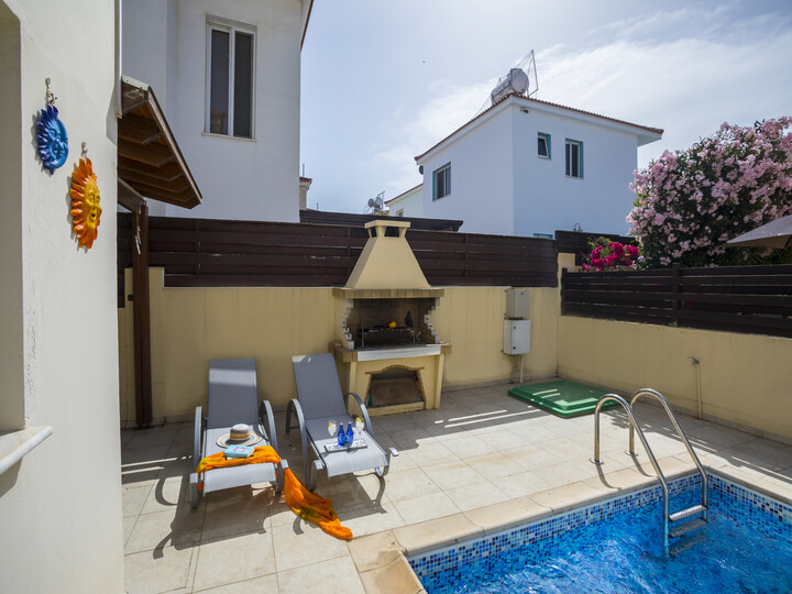 Endlich können Sie die perfekte Luxusvilla nur wenige Minuten vom Strand entfernt mieten, Protaras Villa 1437