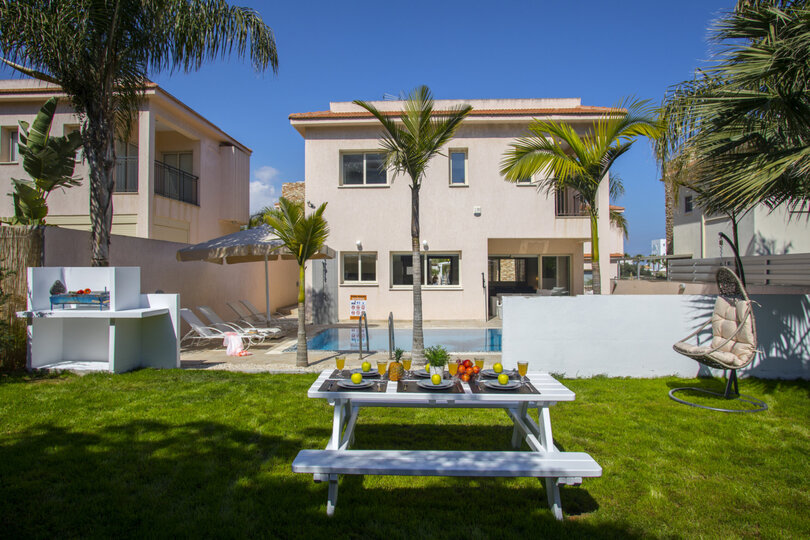 Das Geheimnis, um Ihre 5-Sterne-Villa in Strandnähe in Pernera, Protaras Villa 1449 zu genießen
