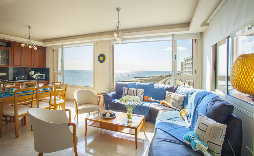 Stellen Sie sich vor, Sie und Ihre Familie mieten dieses perfekte Ferienapartment nur wenige Minuten vom Strand entfernt, Larnaca Apartment 1390, Larnaca, Cyprus