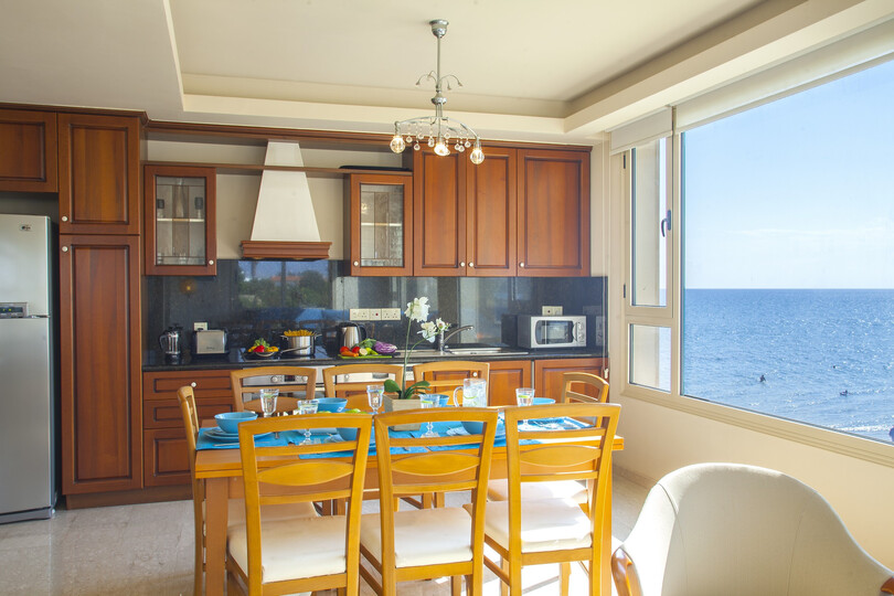 Stellen Sie sich vor, Sie und Ihre Familie mieten dieses perfekte Ferienapartment nur wenige Minuten vom Strand entfernt, Larnaca Apartment 1390