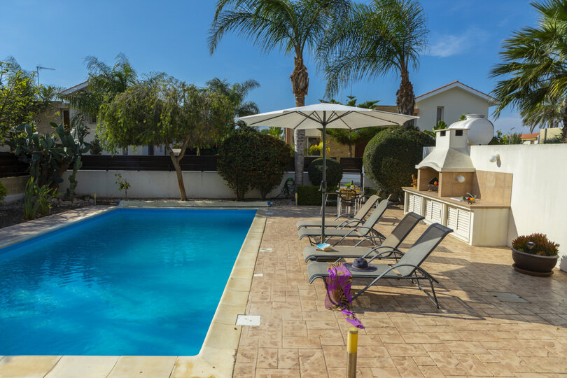 Endlich können Sie die perfekte Luxusvilla in Larnaca mieten, Larnaca Villa 1392