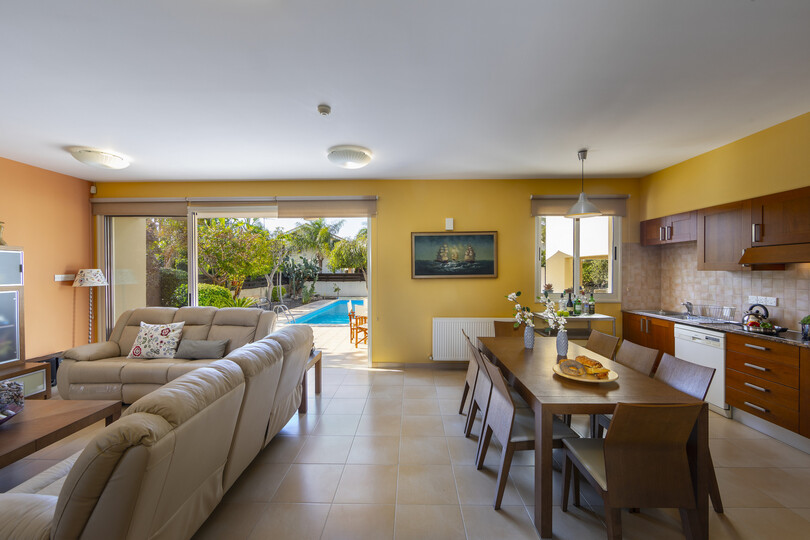 Endlich können Sie die perfekte Luxusvilla in Larnaca mieten, Larnaca Villa 1392