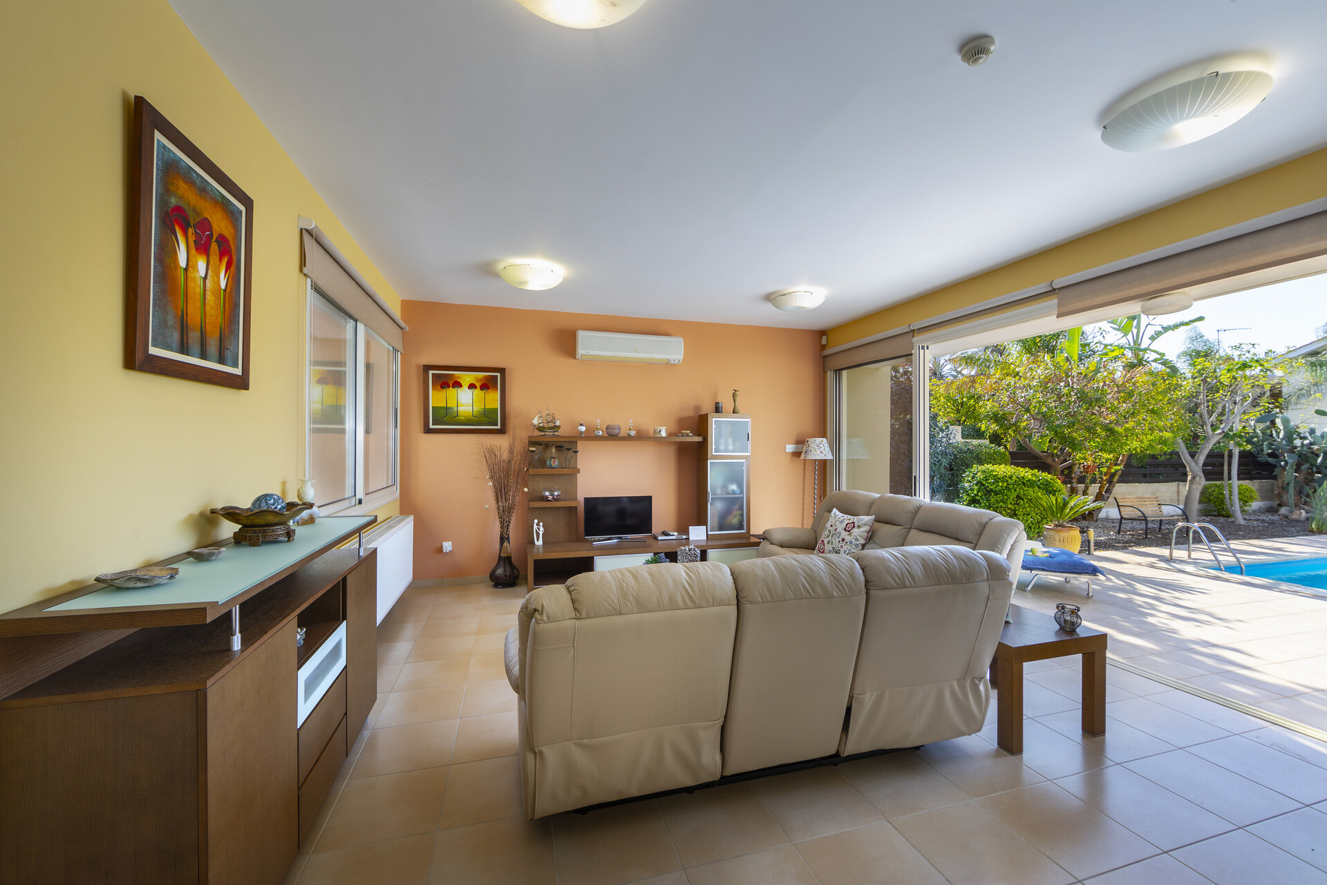 Endlich können Sie die perfekte Luxusvilla in Larnaca mieten, Larnaca Villa 1392