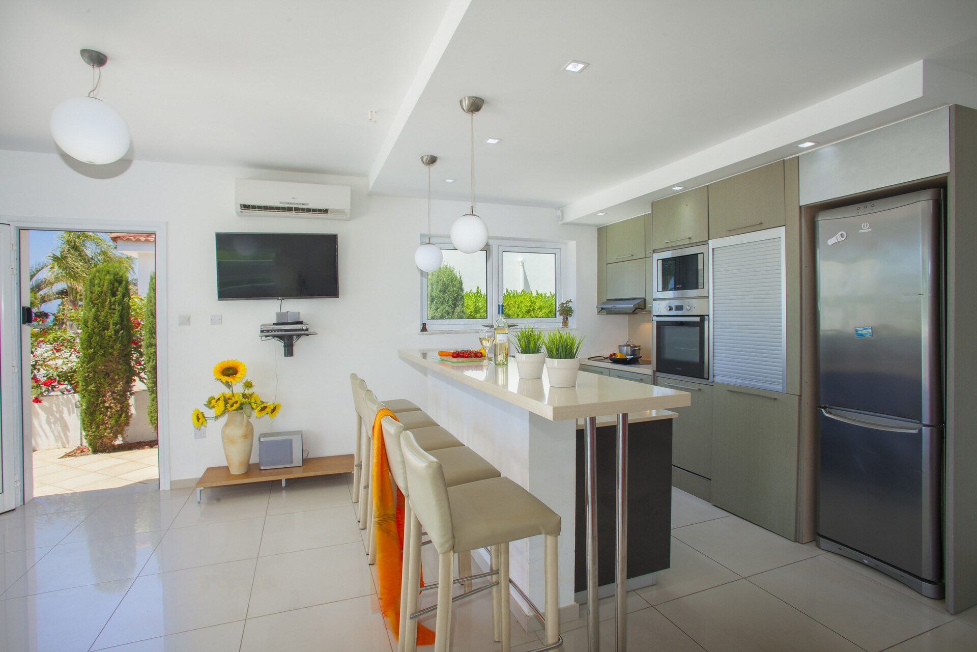 Luxuriöse Villa mit 3 Schlafzimmern am Strand, Ayia Napa Villa 1369