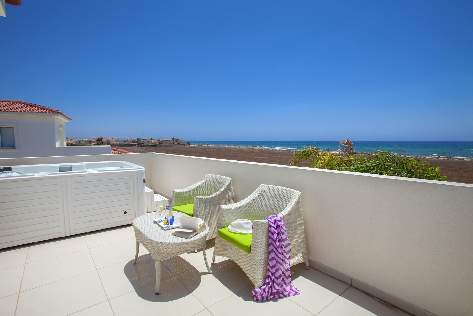 Luxuriöse Villa mit 3 Schlafzimmern am Strand, Ayia Napa Villa 1369