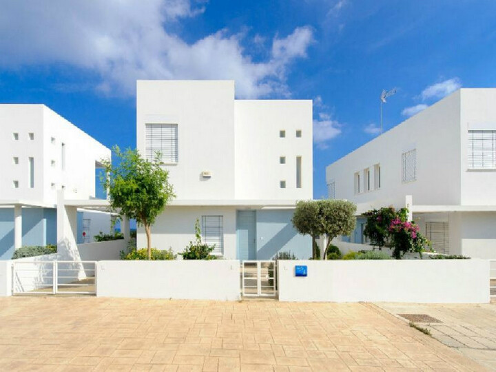 So mieten Sie Ihre eigene Strandvilla, Protaras Villa 1462