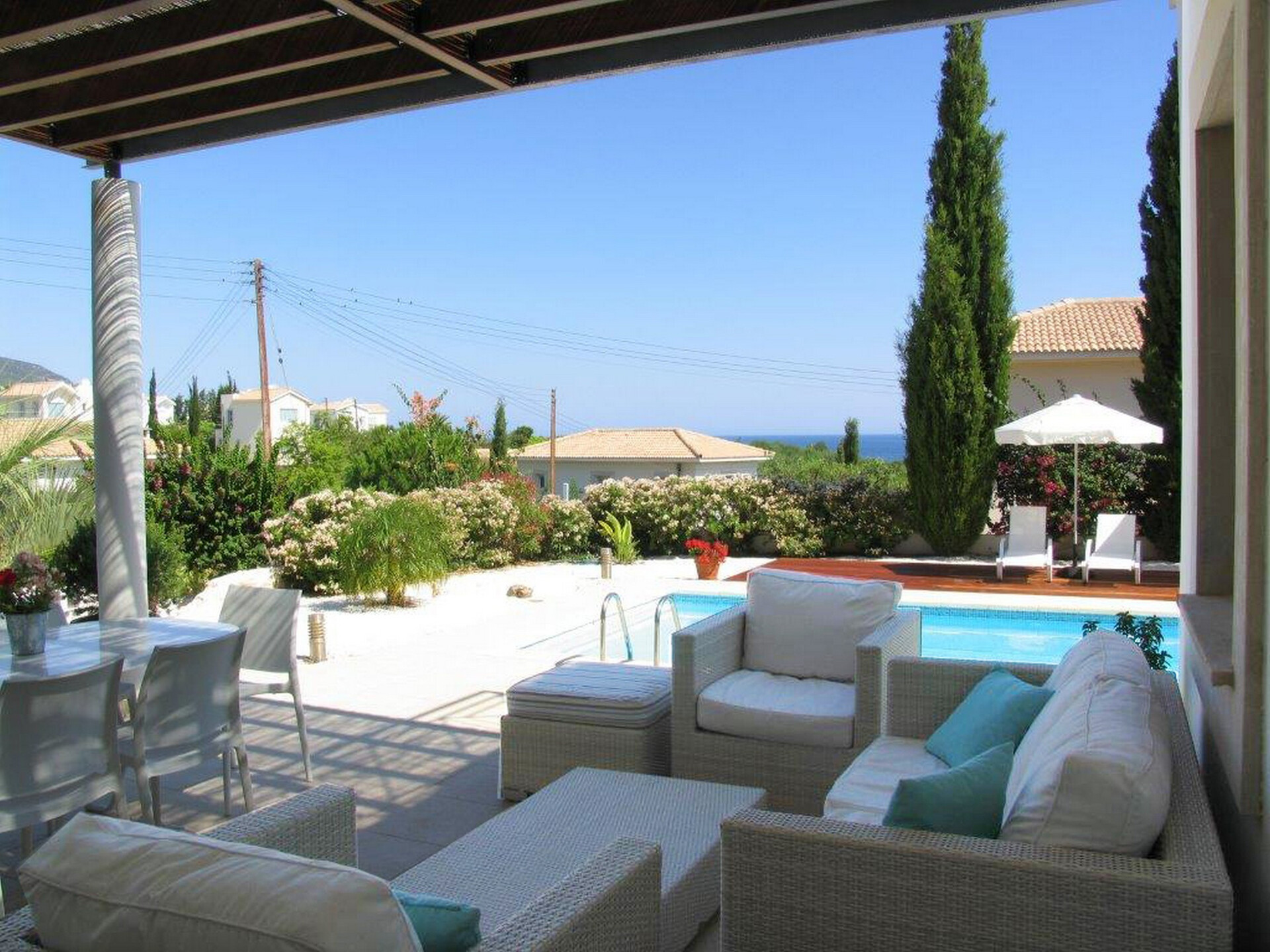 So mieten Sie Ihre eigene Villa in Paphos mit fantastischem Privatpool, Paphos Villa 1418