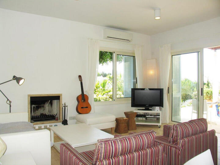 So mieten Sie Ihre eigene Villa in Paphos mit fantastischem Privatpool, Paphos Villa 1418