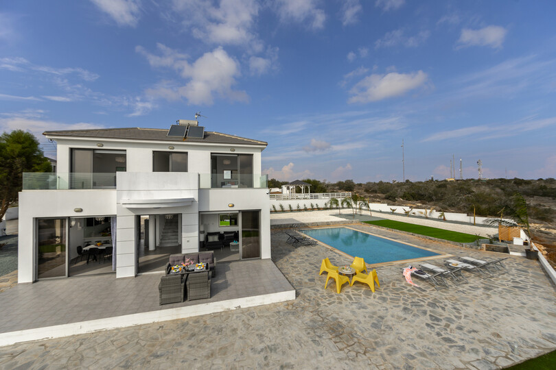 Das Geheimnis, Ihre 5-Sterne-Villa mit großem Privatpool zu genießen, Protaras Villa 1493