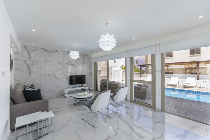 Sie und Ihre Familie werden diese 5-Sterne-Villa mit privatem Pool, Protaras Villa 1500, lieben