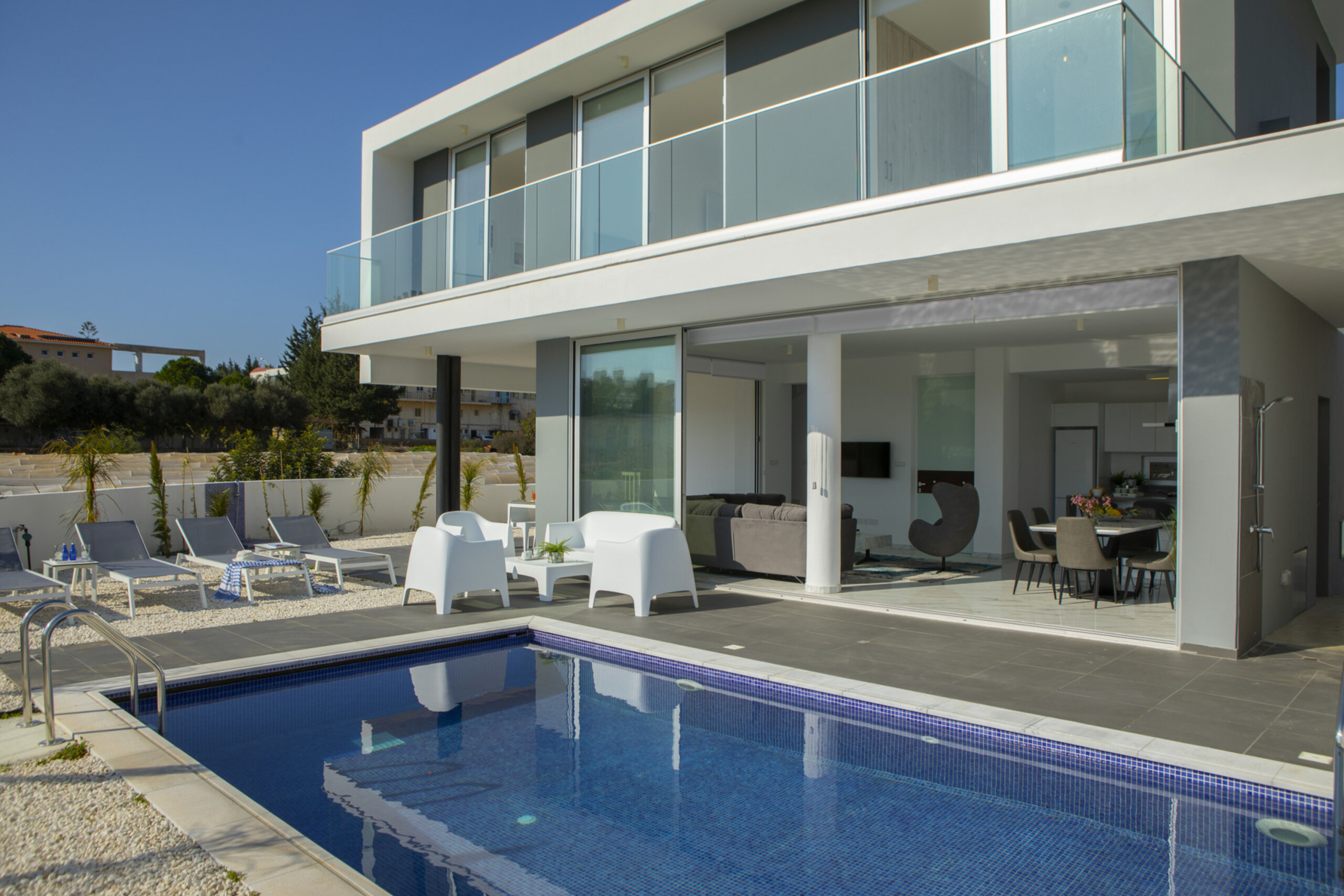 Stellen Sie sich vor, Sie und Ihre Familie mieten diese Luxusvilla in Protaras, nur wenige Minuten vom Strand entfernt, Protaras Villa 1503