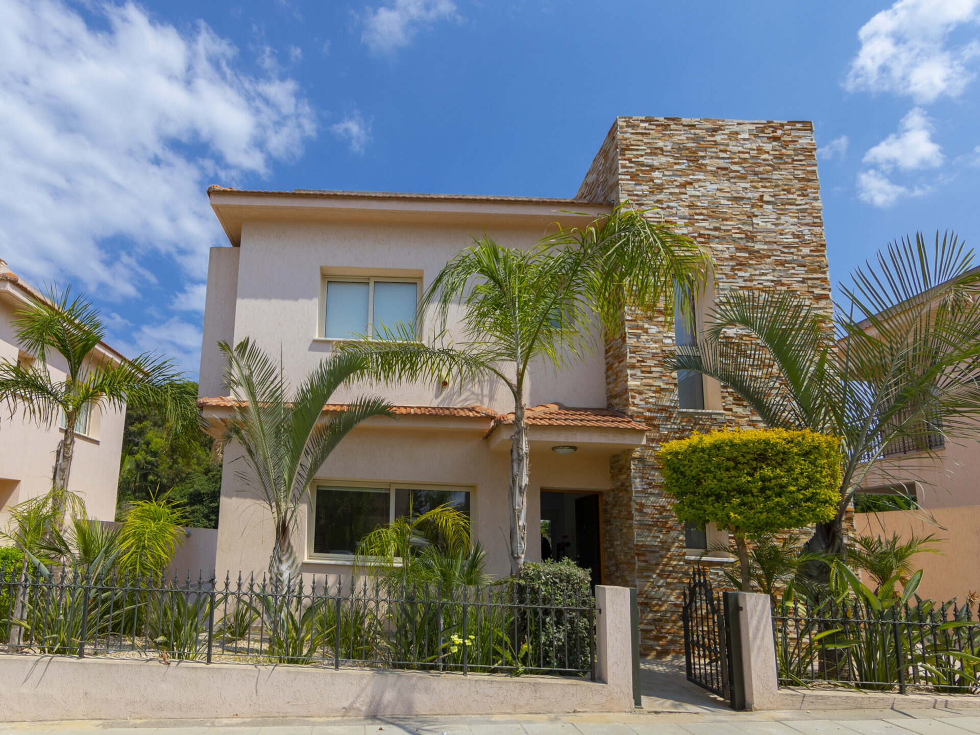 Endlich können Sie die perfekte Luxusvilla in Pernera in Strandnähe mieten, Protaras Villa 1506