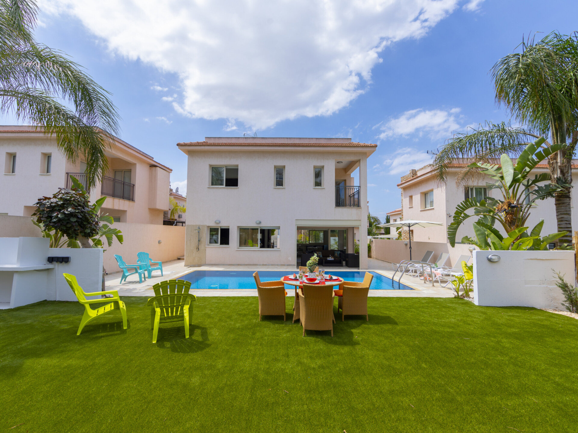 Endlich können Sie die perfekte Luxusvilla in Pernera in Strandnähe mieten, Protaras Villa 1506