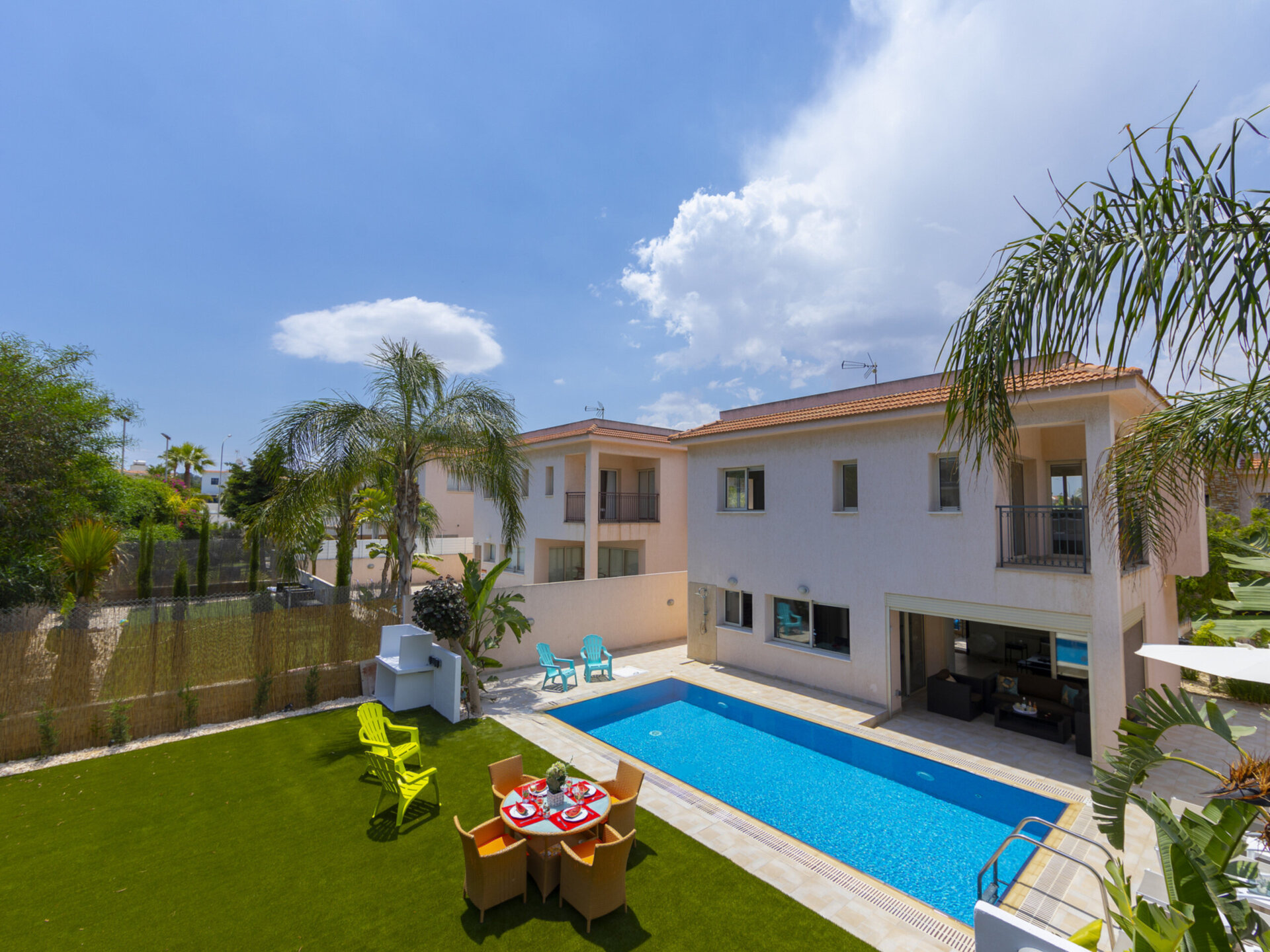 Endlich können Sie die perfekte Luxusvilla in Pernera in Strandnähe mieten, Protaras Villa 1506