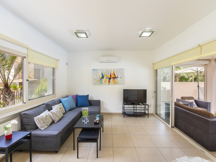 Endlich können Sie die perfekte Luxusvilla in Pernera in Strandnähe mieten, Protaras Villa 1506