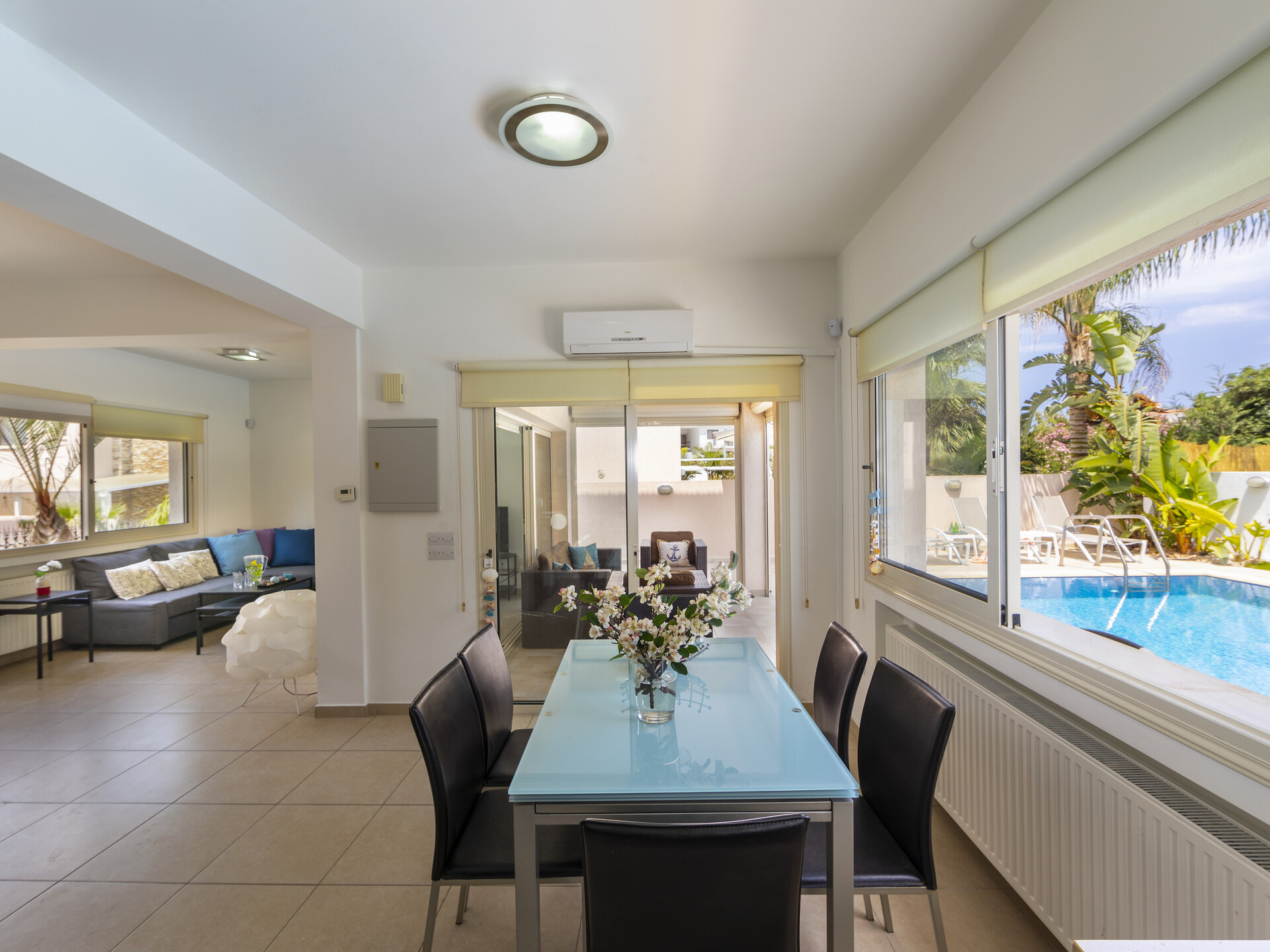 Endlich können Sie die perfekte Luxusvilla in Pernera in Strandnähe mieten, Protaras Villa 1506