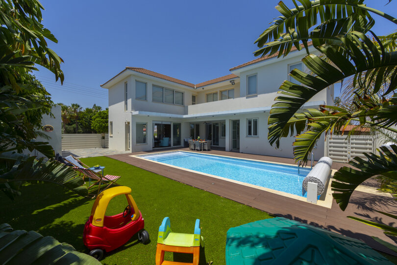 Bild Mieten Sie Ihre 5-Sterne-Villa mit wunderschönem Privatpool, Larnaca Villa 1397, Larnaca, Cyprus