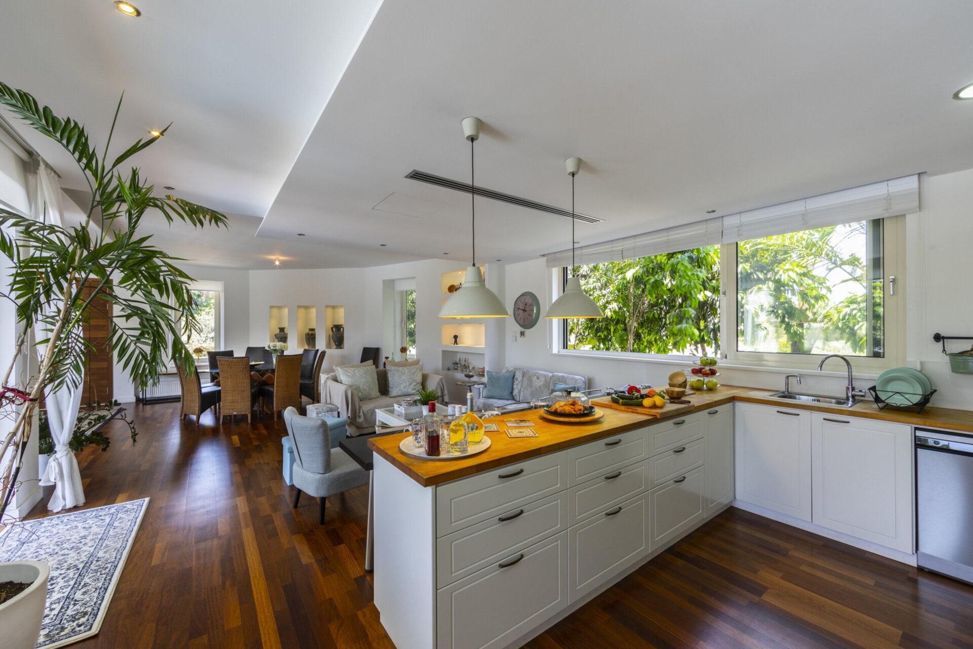 Bild Mieten Sie Ihre 5-Sterne-Villa mit wunderschönem Privatpool, Larnaca Villa 1397