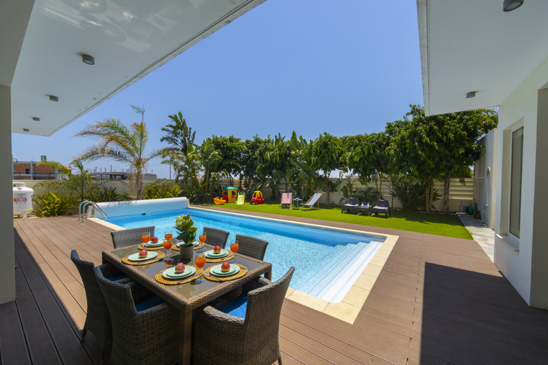 Bild Mieten Sie Ihre 5-Sterne-Villa mit wunderschönem Privatpool, Larnaca Villa 1397