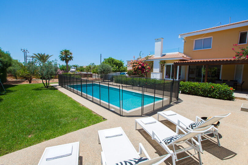 Sie und Ihre Familie werden diese 5-Sterne-Villa mit privatem Pool, Ayia Napa Villa 1372, lieben