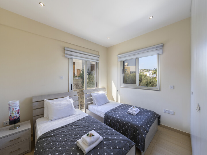 Mieten Sie Ihre 5-Sterne-Villa mit privatem Pool – Protaras Villa 1525