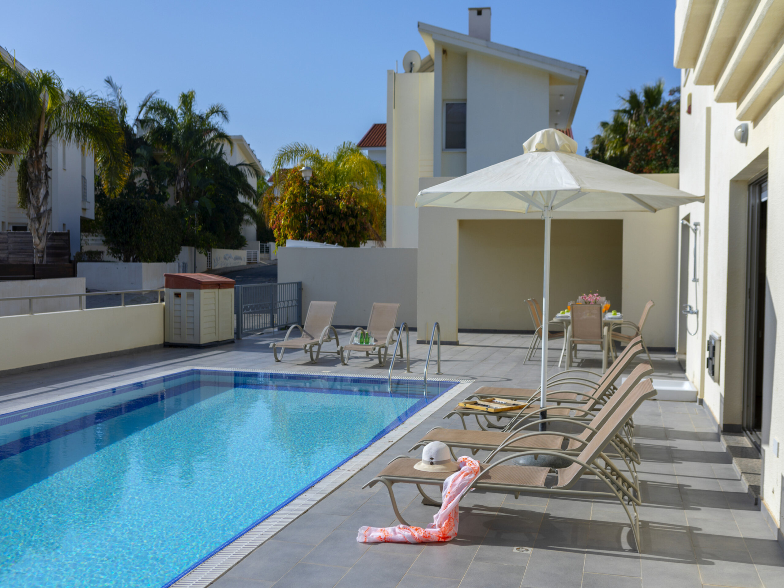 Mieten Sie Ihre 5-Sterne-Villa mit privatem Pool – Protaras Villa 1525