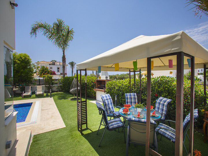 Sie und Ihre Familie werden diese 5-Sterne-Villa mit privatem Pool, Ayia Napa Villa 1373, lieben