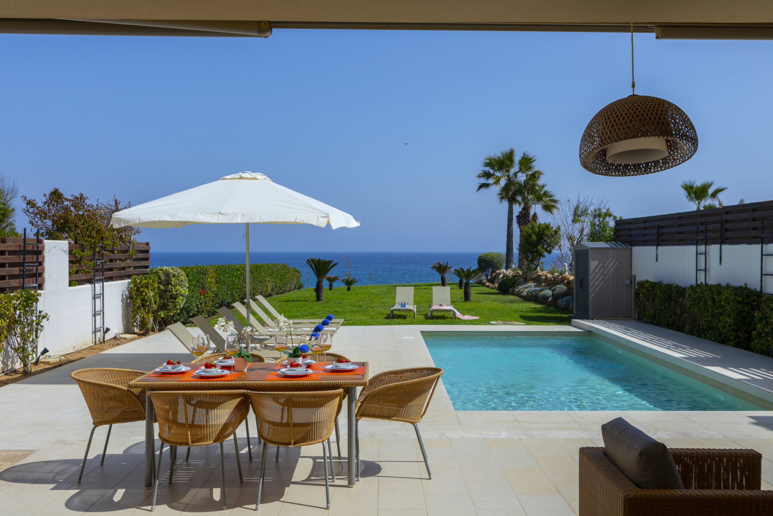 Sie und Ihre Familie werden diese 5-Sterne-Strandvilla, Protaras Villa 1536, lieben