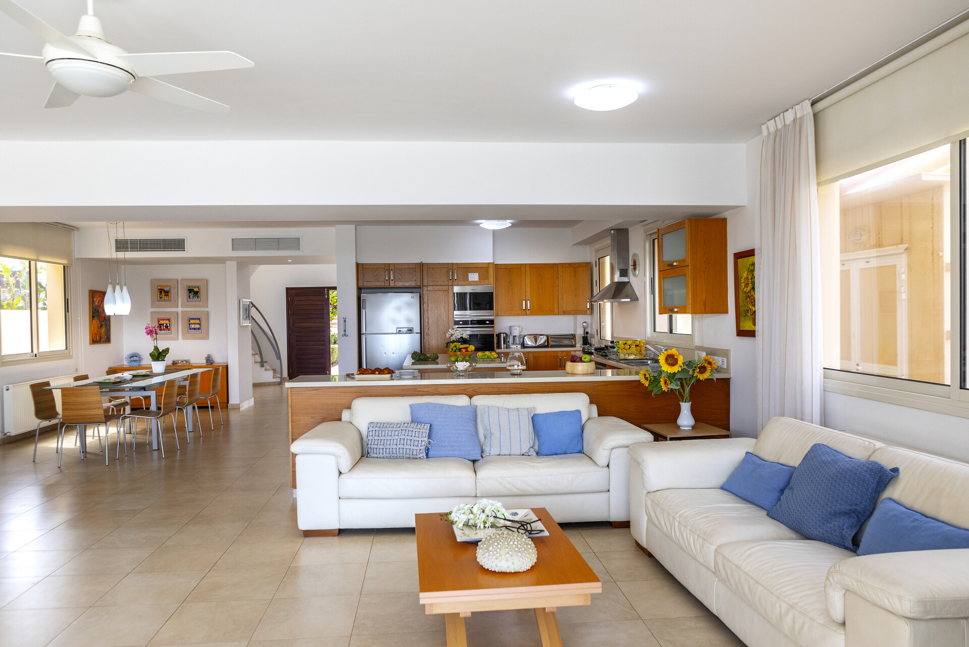 Sie und Ihre Familie werden diese 5-Sterne-Strandvilla, Protaras Villa 1536, lieben