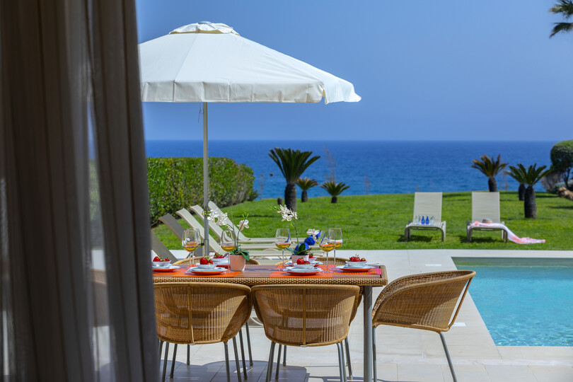 Sie und Ihre Familie werden diese 5-Sterne-Strandvilla, Protaras Villa 1536, lieben