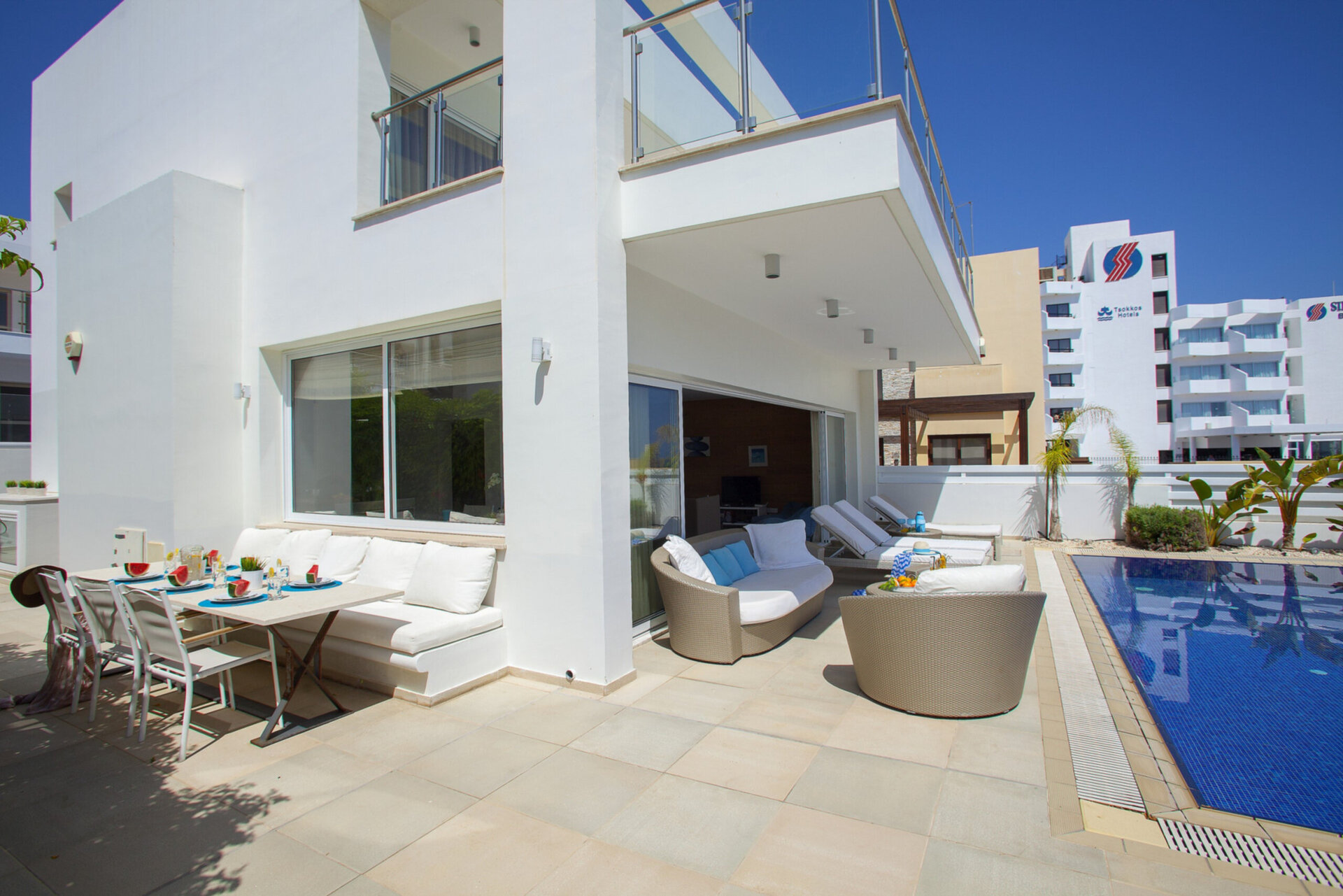 So mieten Sie Ihre eigene Villa in Protaras mit fantastischem Privatpool, Protaras Villa 1537