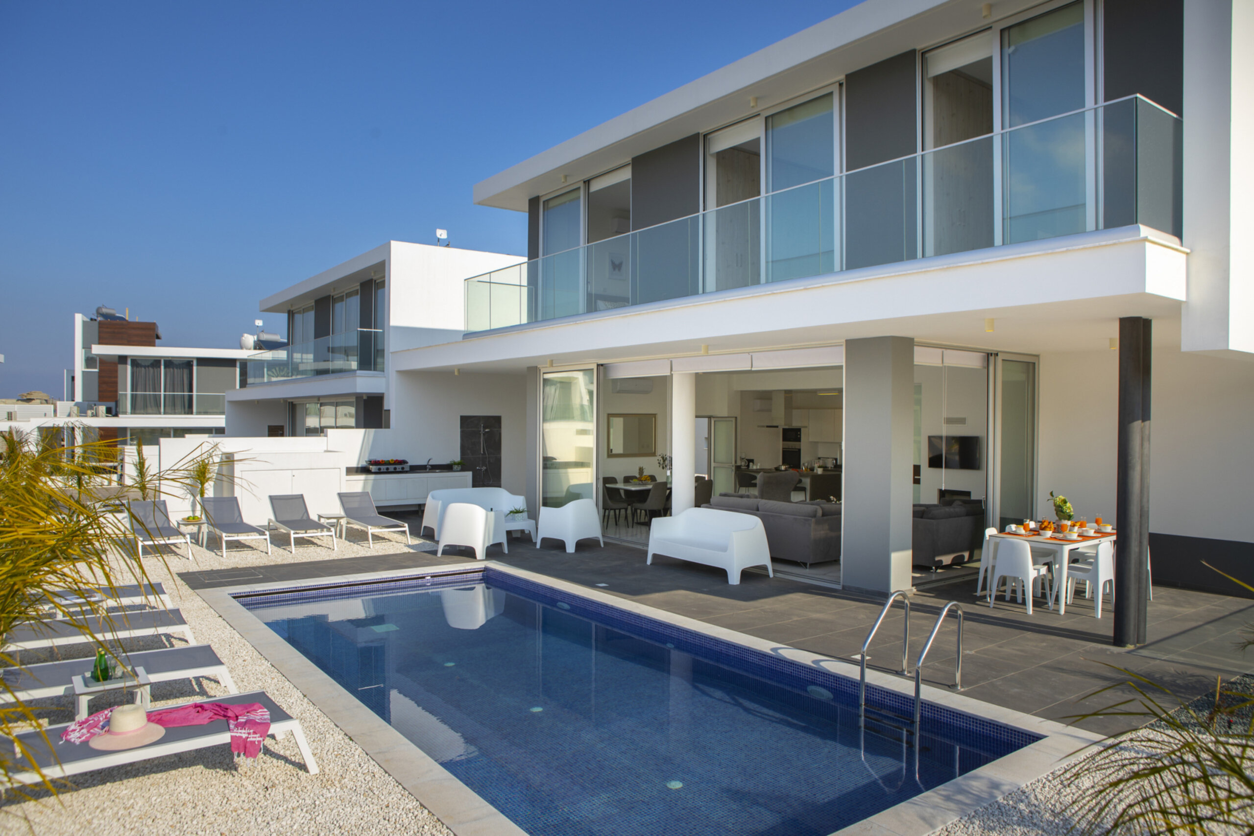 Sie und Ihre Familie werden diese 5-Sterne-Villa, Protaras Villa 1538, lieben