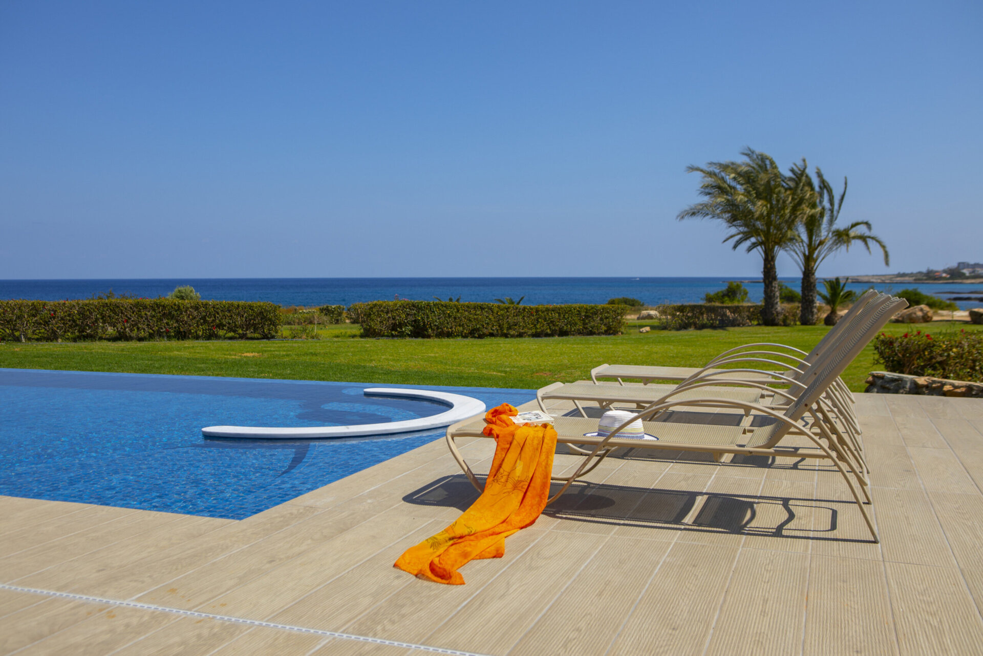 Sie und Ihre Familie werden diese Villa am Meer, Protaras Villa 1540, lieben