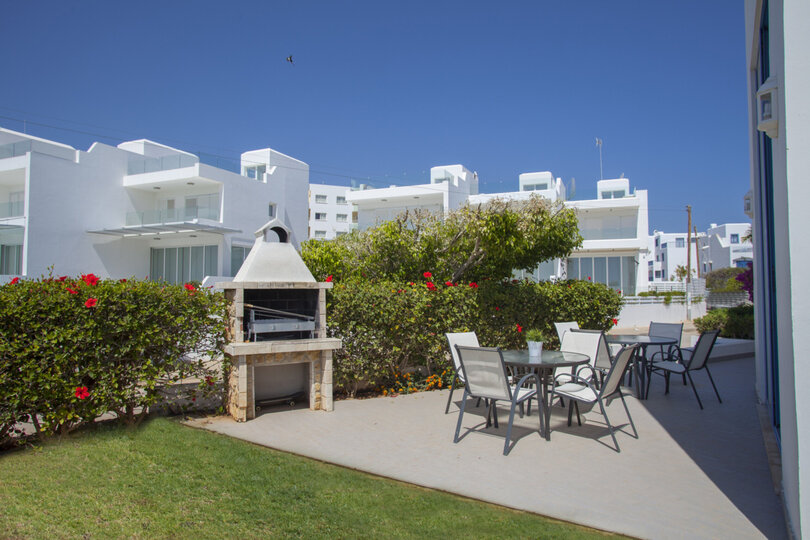 Sie und Ihre Familie werden diese Villa am Meer, Protaras Villa 1540, lieben