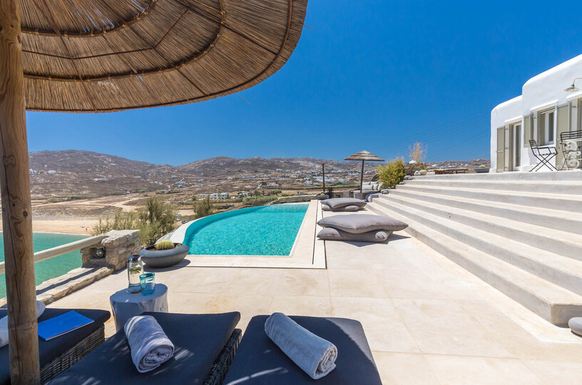 Mieten Sie Ihre luxuriöse Villa mit 5 Schlafzimmern, Mykonos Villa 1001
