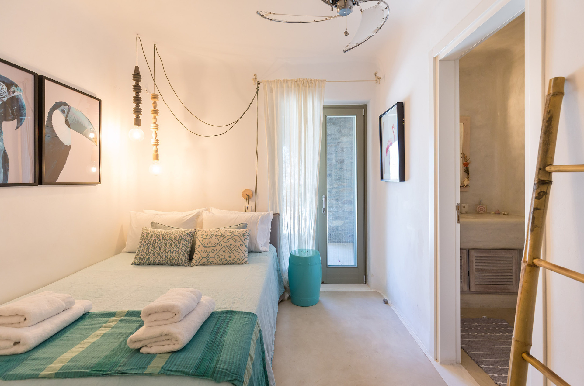 Mieten Sie Ihre luxuriöse Villa mit 5 Schlafzimmern, Mykonos Villa 1001