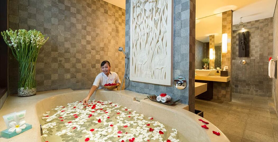 Stellen Sie sich vor, Ihre Familie mietet diese luxuriöse Villa im balinesischen Stil, Bali Villa 2120