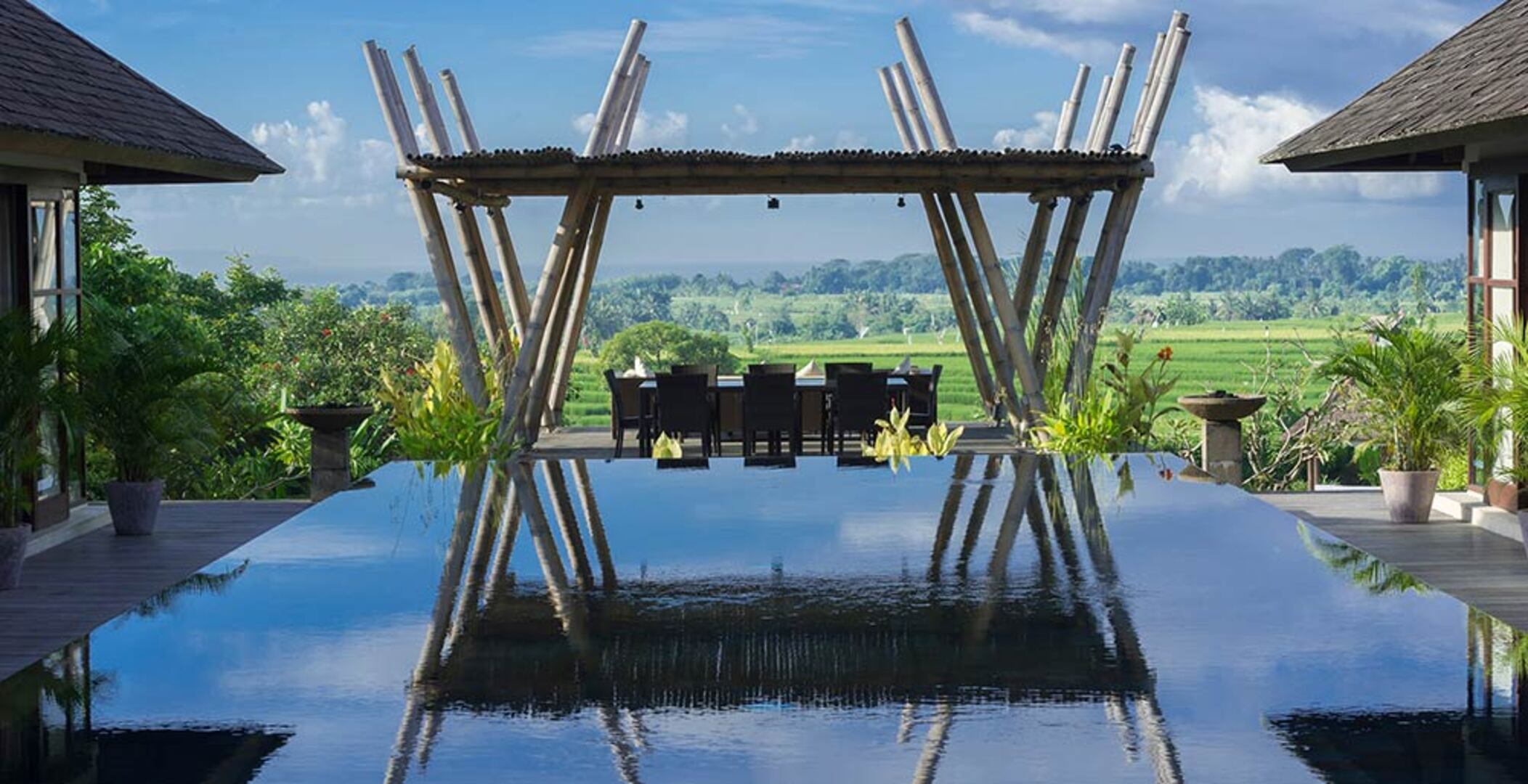 Stellen Sie sich vor, Ihre Familie mietet diese luxuriöse Villa im balinesischen Stil, Bali Villa 2120