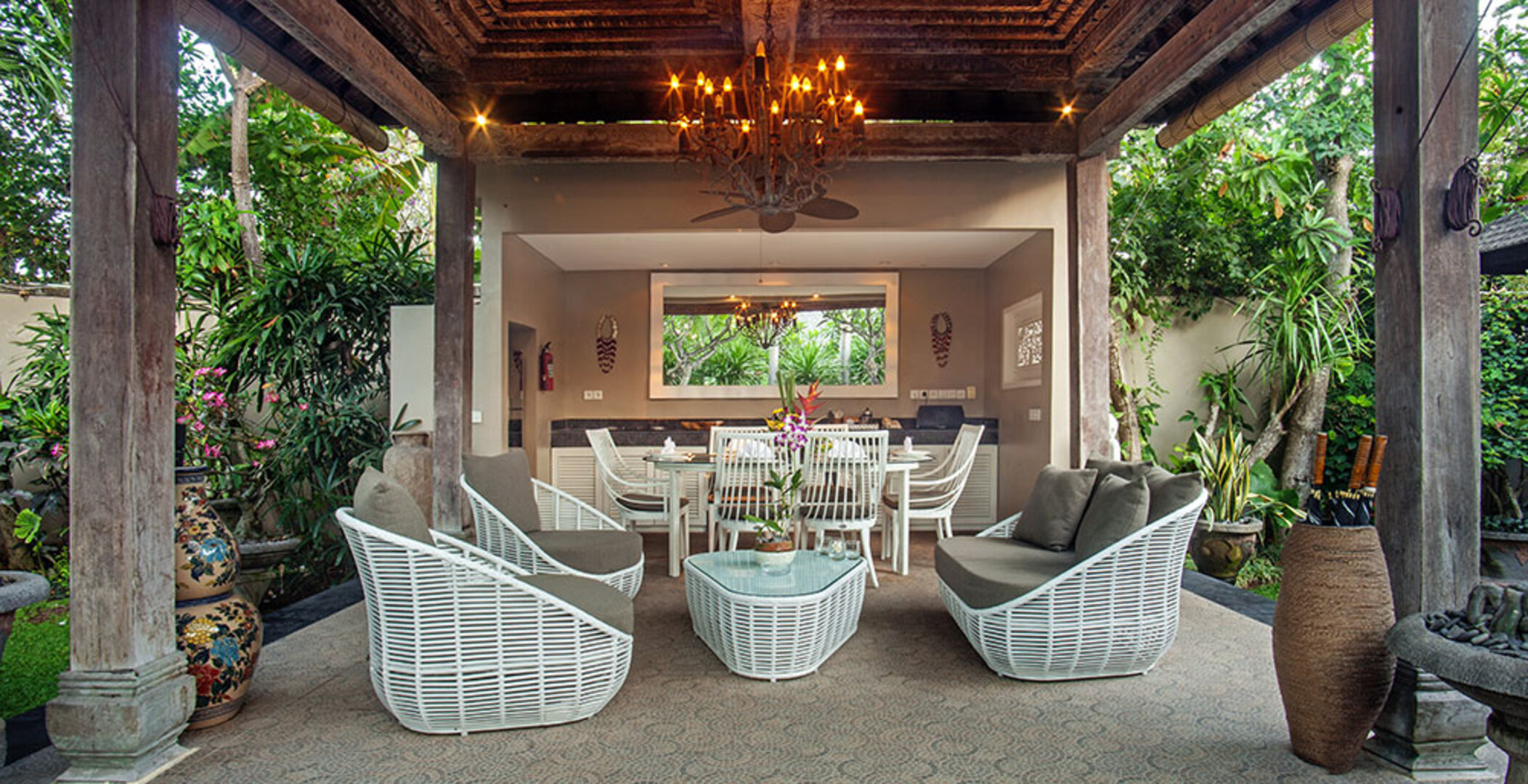 Schicker Rückzugsort: 5-Schlafzimmer-Villa auf Bali, 2253