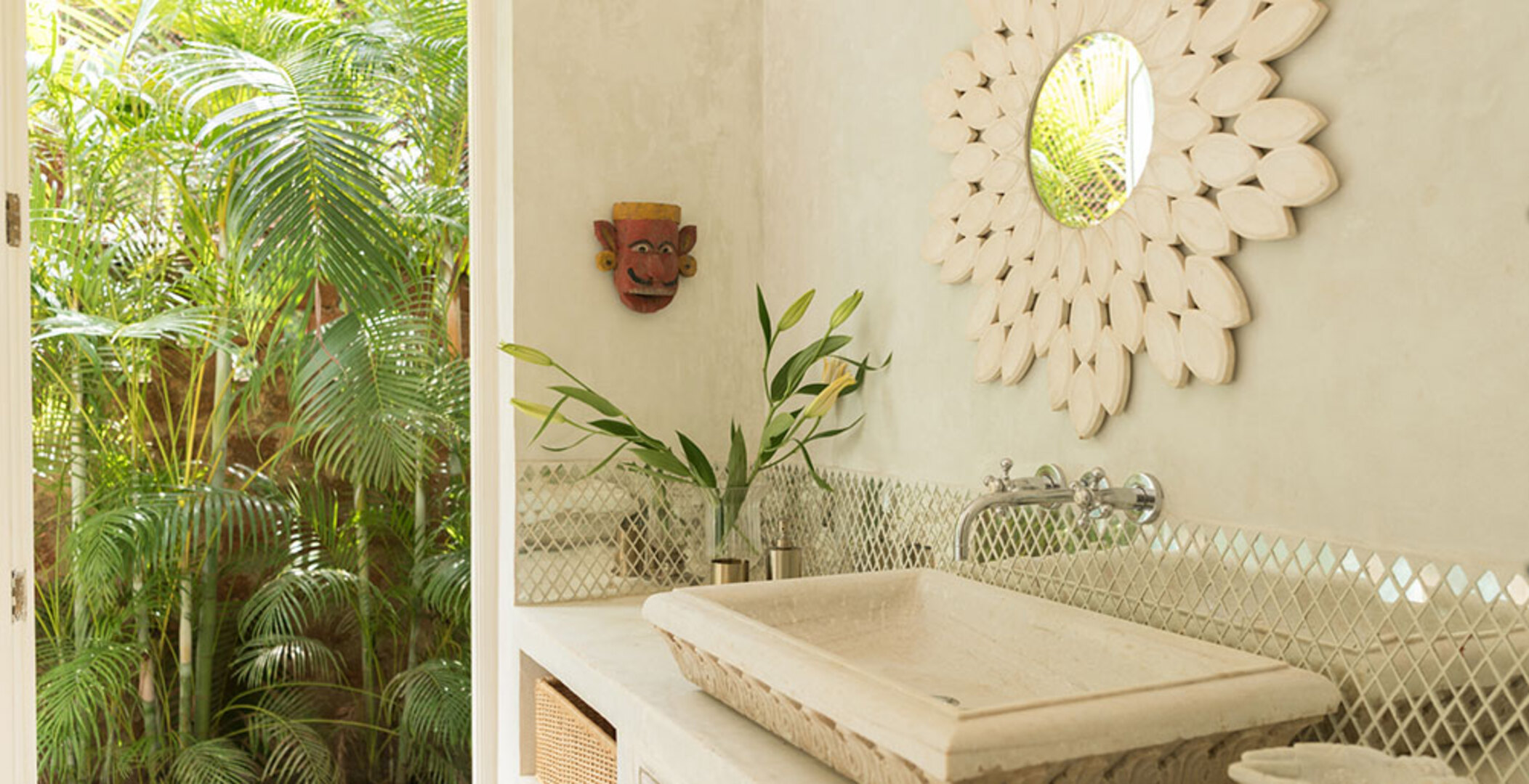 Luxuriöse 5-Schlafzimmer-Villa in Goa, 1002