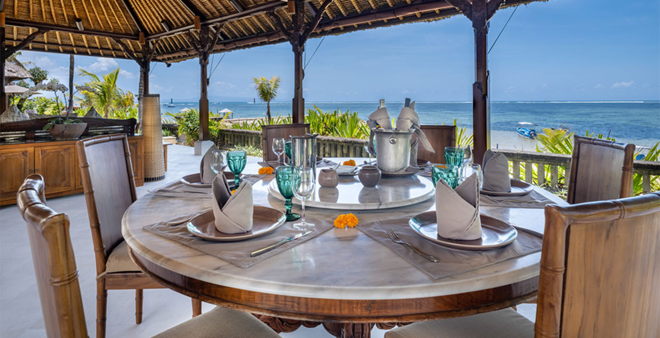 Wunderschöne 5-Sterne-Villa in bester Lage in Sanur, Bali Villa 2123