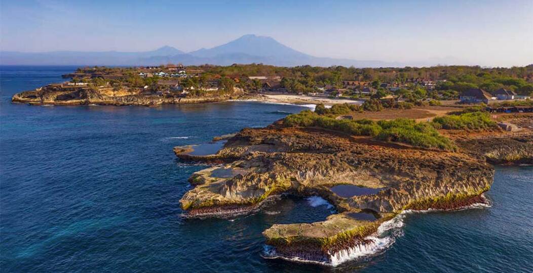 Ihre Familie wird den exklusiven balinesischen Service in Ihrer privaten Villa in Nusa Lembongan, Bali Villa 2127, lieben
