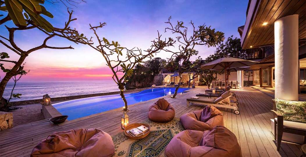 Ihre Familie wird den exklusiven balinesischen Service in Ihrer privaten Villa in Nusa Lembongan, Bali Villa 2127, lieben